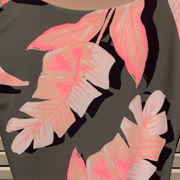 5. 🎉HP🎉.  Body Glove One Piece Tank / Swimsuit - Picture 6 of 11